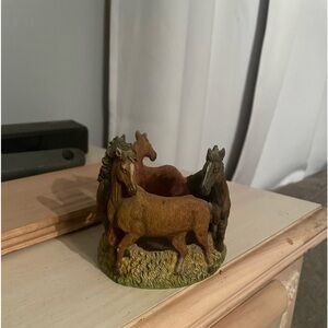 Horse candle holder